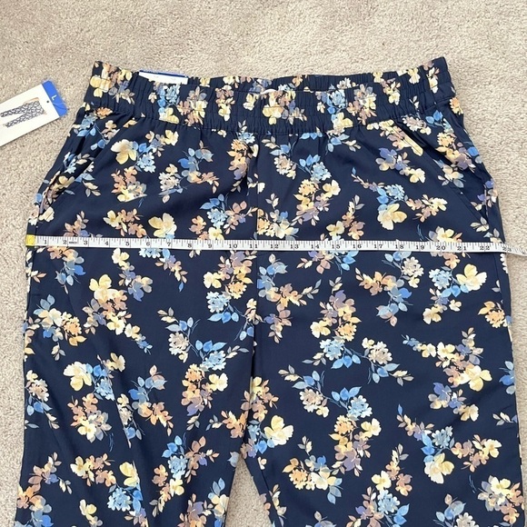Jessica Simpson Women's Floral Ankle Pants Large NWT - Picture 7 of 10